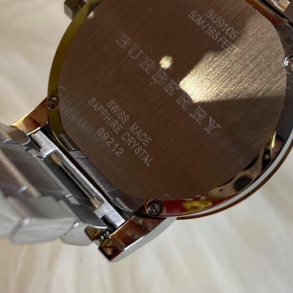 SOLD / Burberry Women Two-Tone Stainless Steel Watch
Swiss Made
Sapphire Crystal - Picture 4 of 12